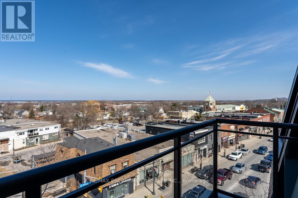 Photo 9 of 202 5002 King Street, Lincoln ON
