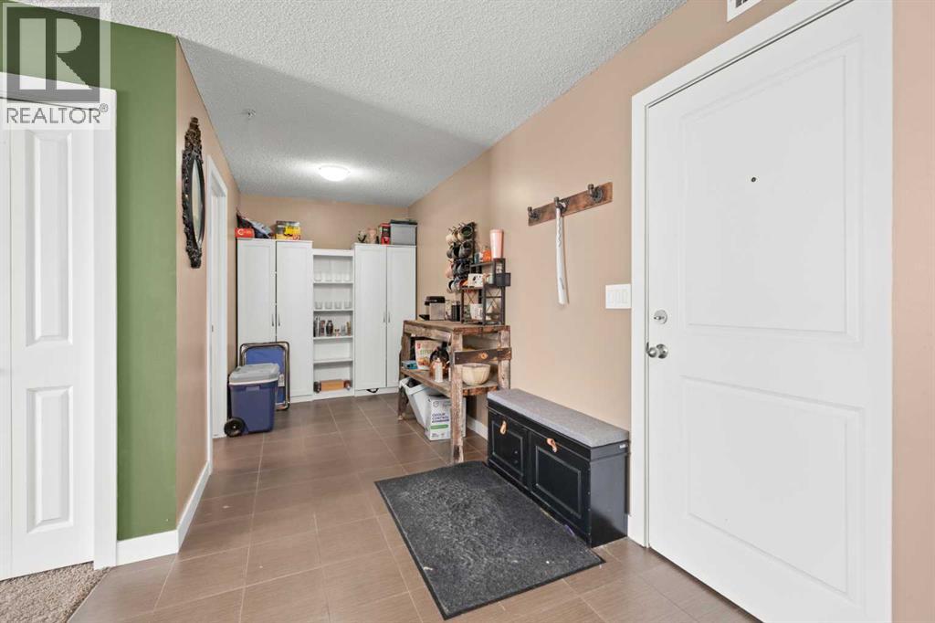 Photo 5 of 3309 403 Mackenzie Way Sw, Airdrie AB