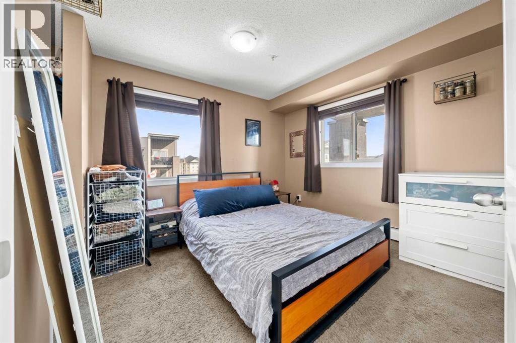 Photo 18 of 3309 403 Mackenzie Way Sw, Airdrie AB