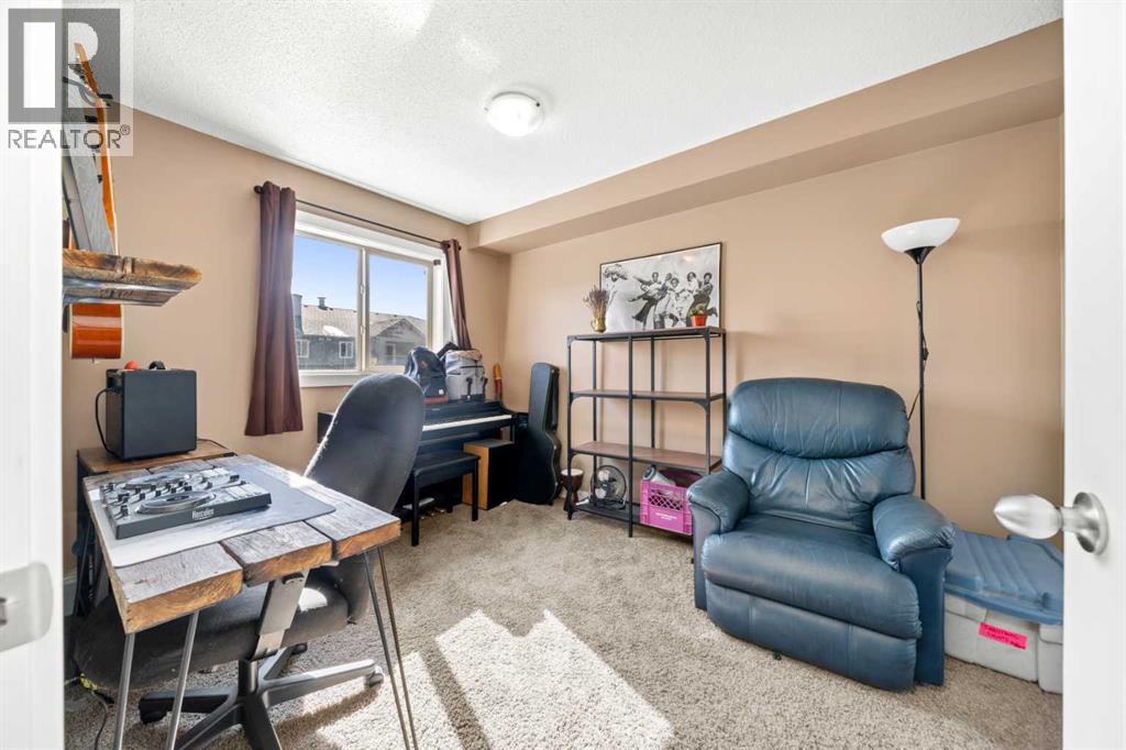 Photo 16 of 3309 403 Mackenzie Way Sw, Airdrie AB