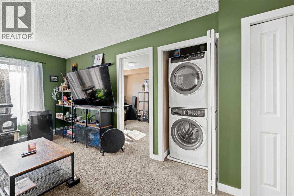 Photo 15 of 3309 403 Mackenzie Way Sw, Airdrie AB