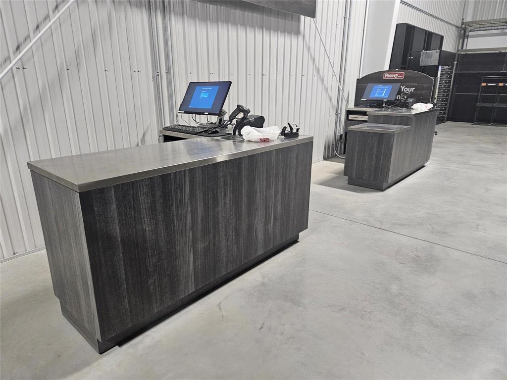 Photo 12 of 41 52 Pth Highway W, Steinbach MB