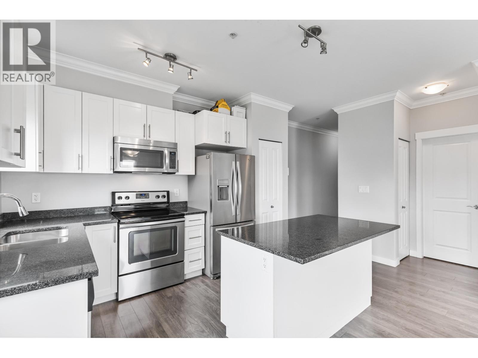 Photo 26 of 312 11580 223 Street, Maple Ridge BC