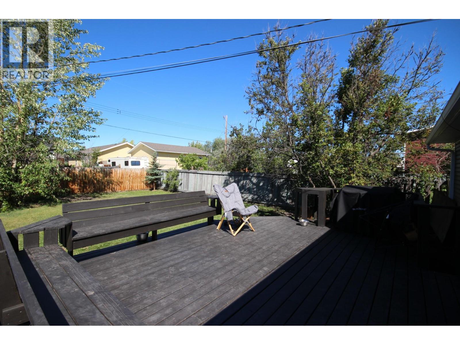1322 106 Avenue, Dawson Creek