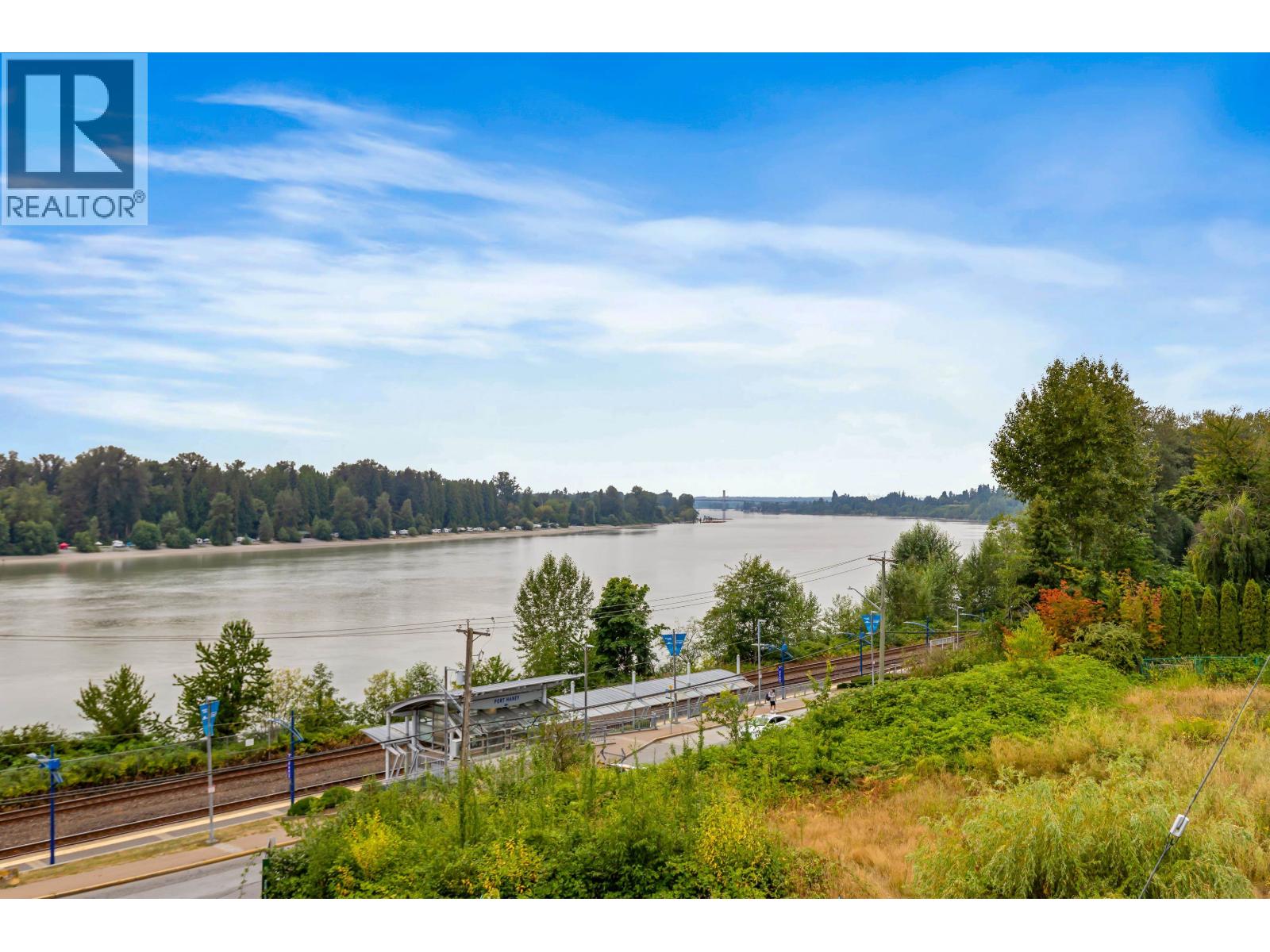 Photo 2 of 312 11580 223 Street, Maple Ridge BC