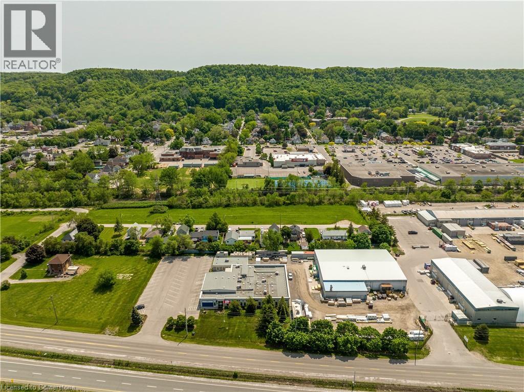 Photo 9 of 115 South Service Road, Grimsby ON