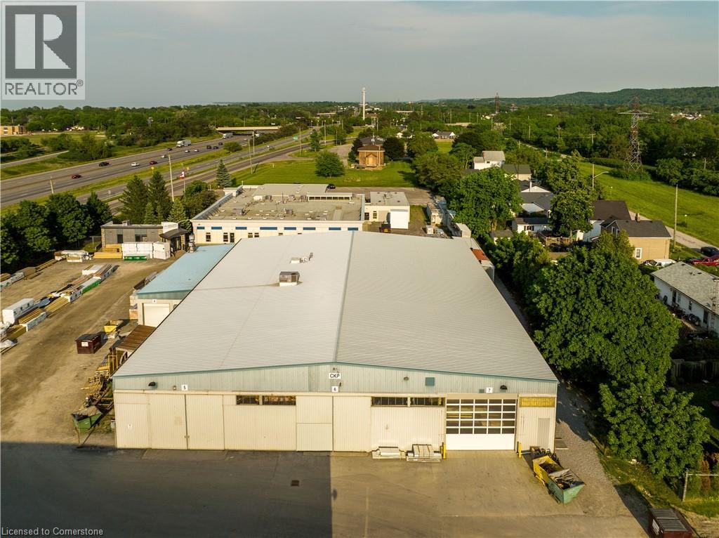 Photo 14 of 115 South Service Road, Grimsby ON