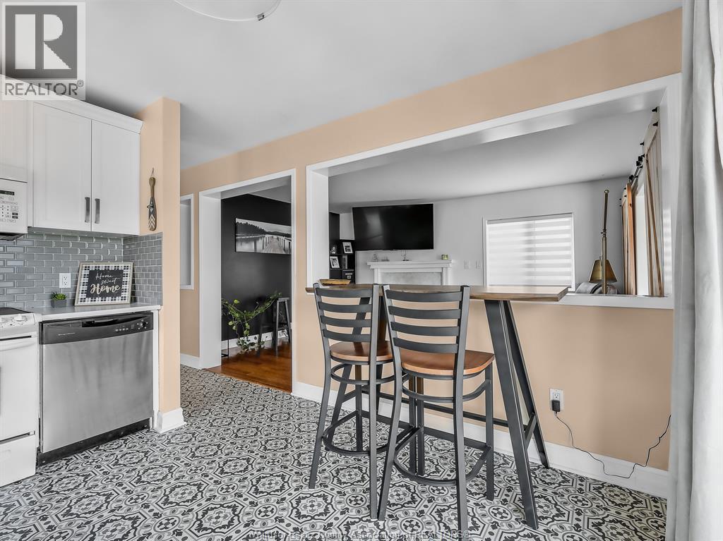 Photo 22 of 159 East Puce Road, Lakeshore ON