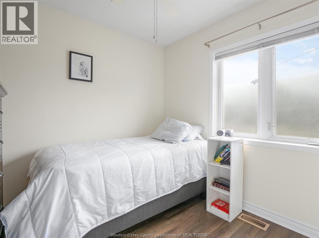 Photo 17 of 159 East Puce Road, Lakeshore ON
