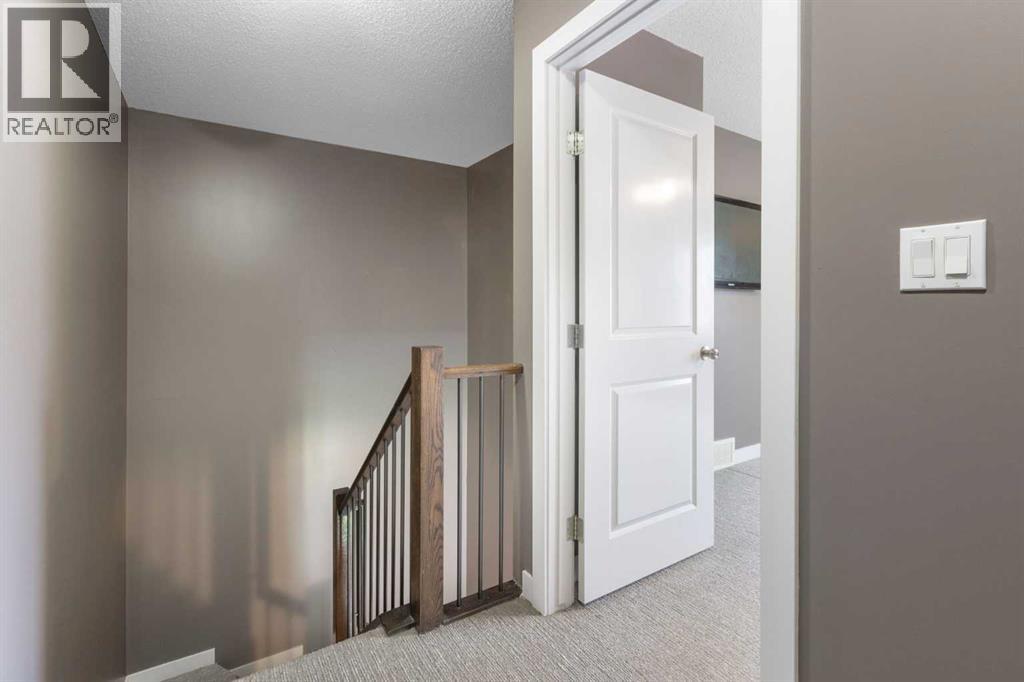 2, 1713 43 Street SE, Calgary, Alberta