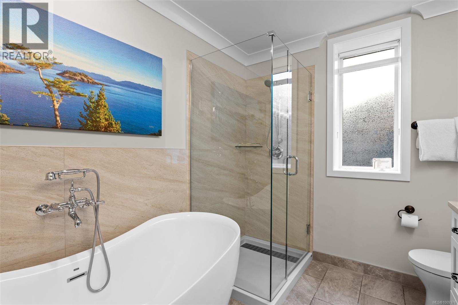 Photo 3 of 13 B 1000 Sookepoint Pl, Sooke BC