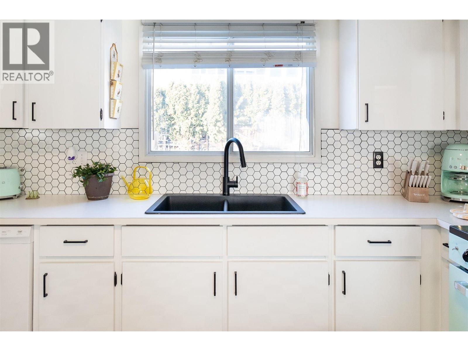 Photo 29 of 1738 Smithson Drive, Kelowna BC