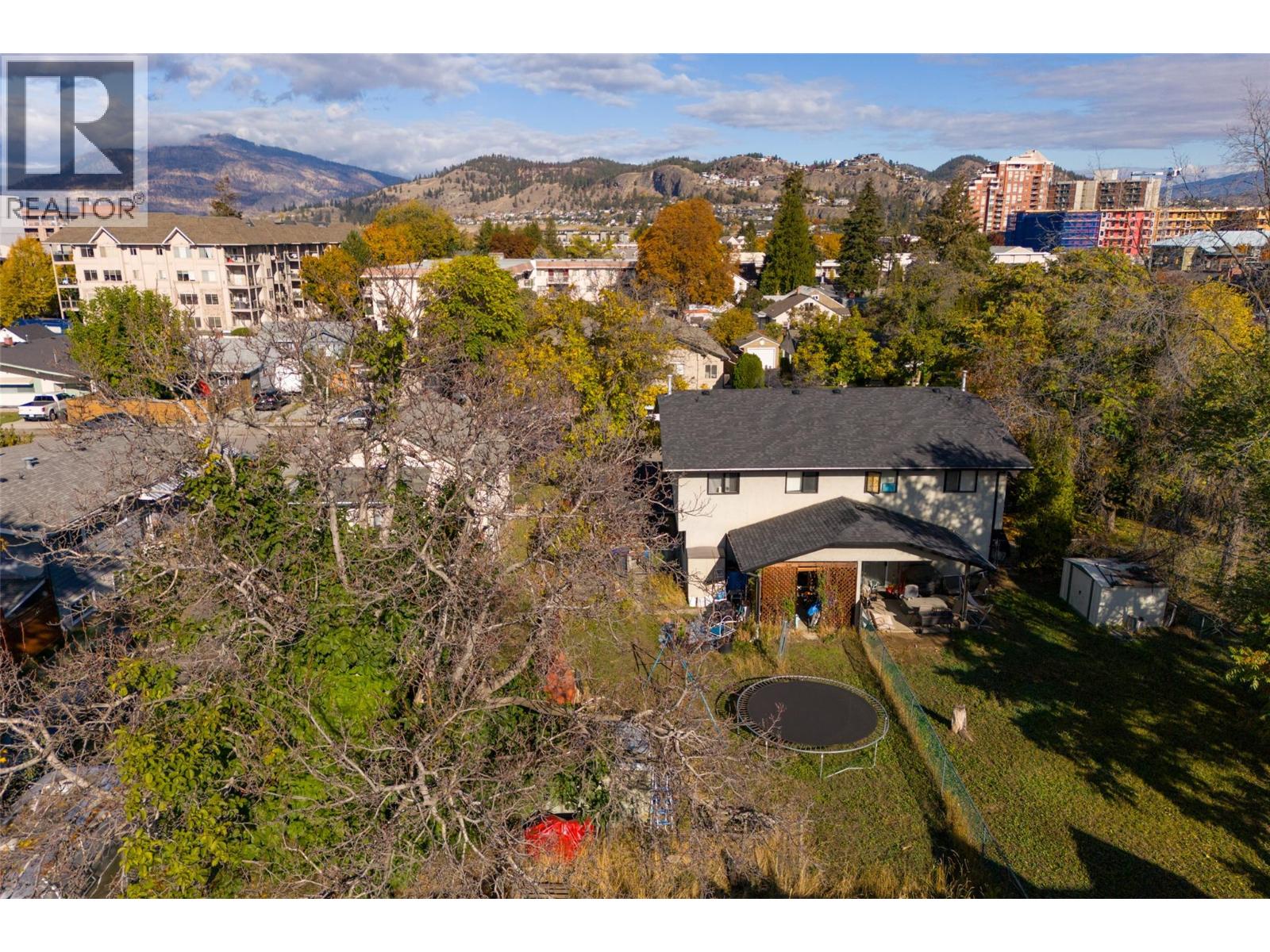  Laurier Avenue, Kelowna