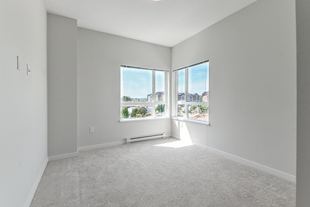 Photo 32 of 11 15151 Edmund Drive, Surrey BC