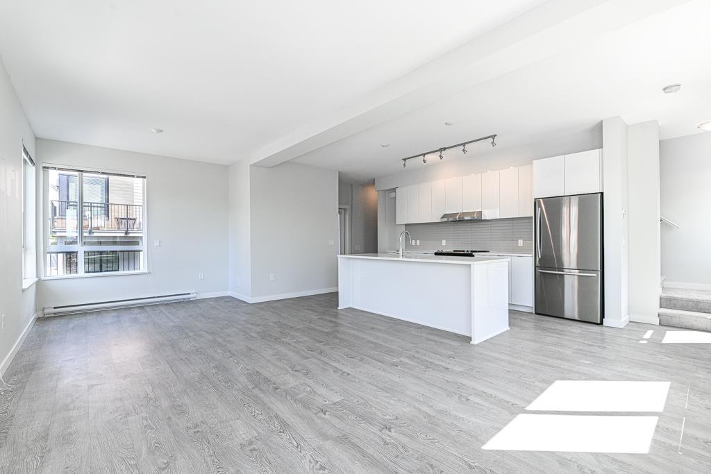 Photo 13 of 11 15151 Edmund Drive, Surrey BC