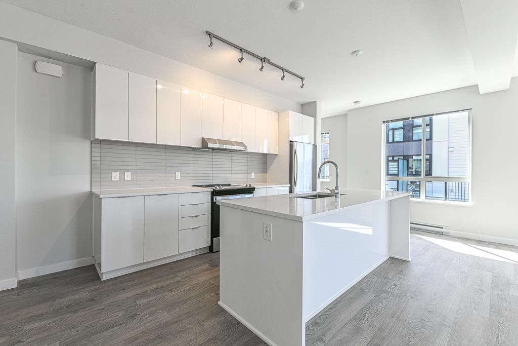 Photo 20 of 11 15151 Edmund Drive, Surrey BC