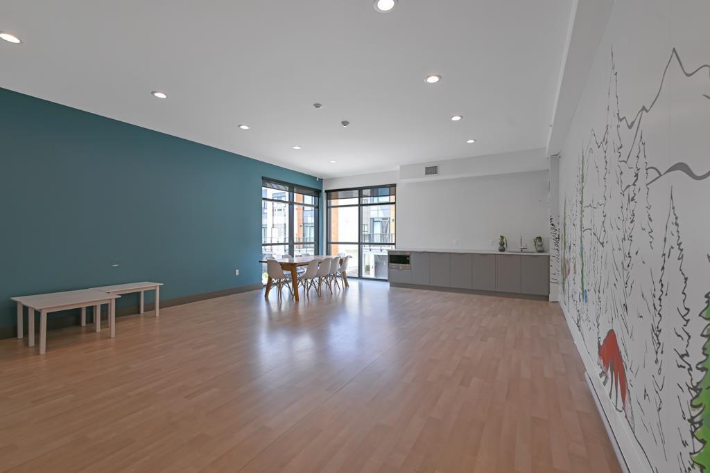 Photo 12 of 11 15151 Edmund Drive, Surrey BC