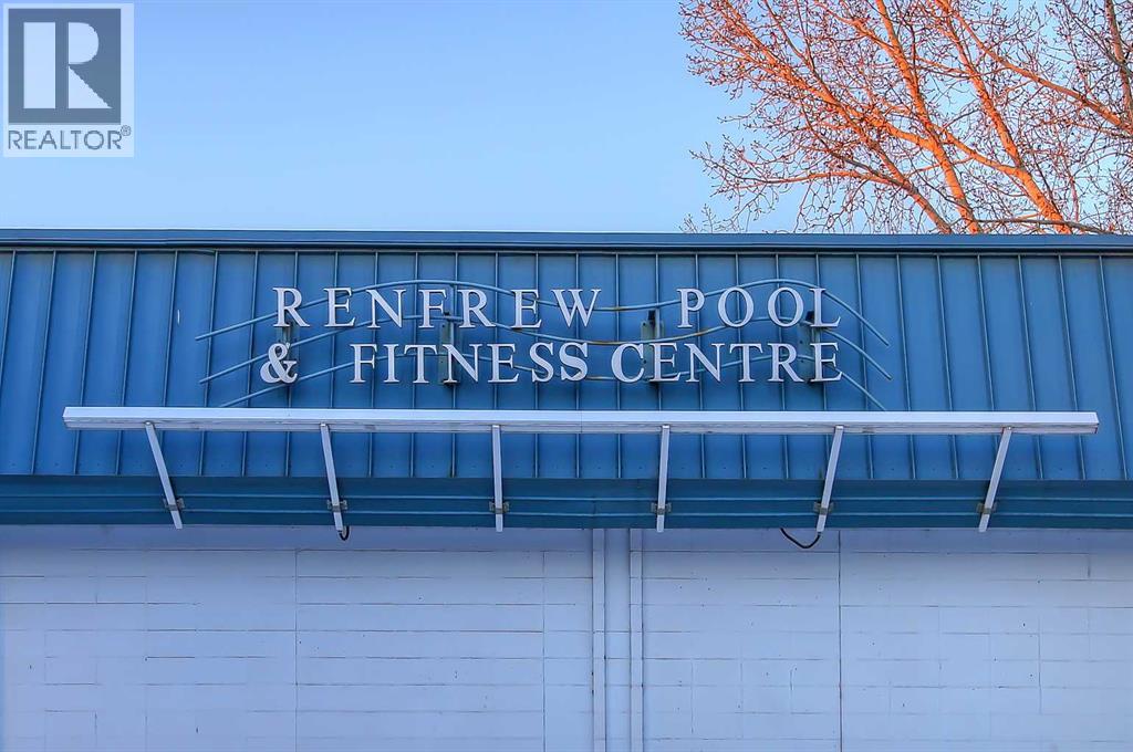 Single Family House for Sale in    Avenue NE Renfrew Calgary 