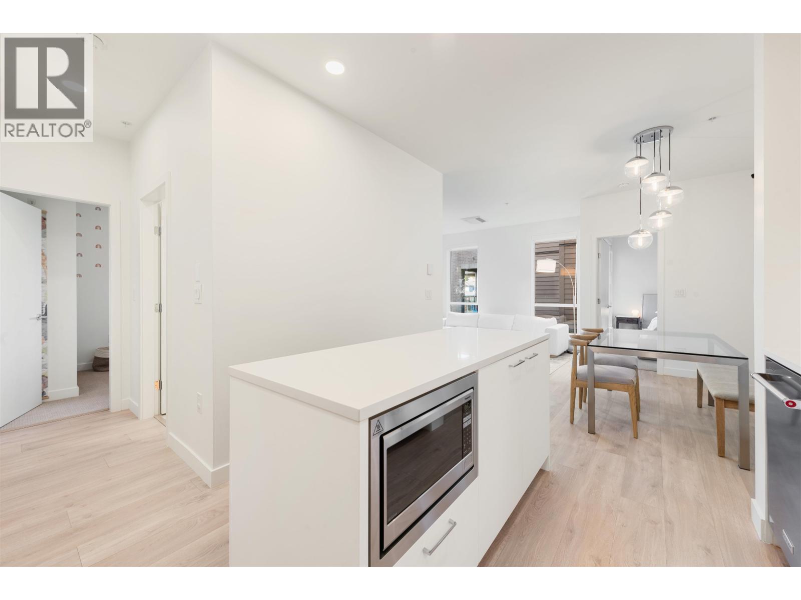 Photo 12 of 222 7588 16th Street, Burnaby BC