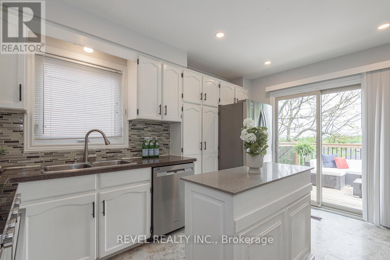 Photo 21 of 336 Lisa Marie Drive, Orangeville ON