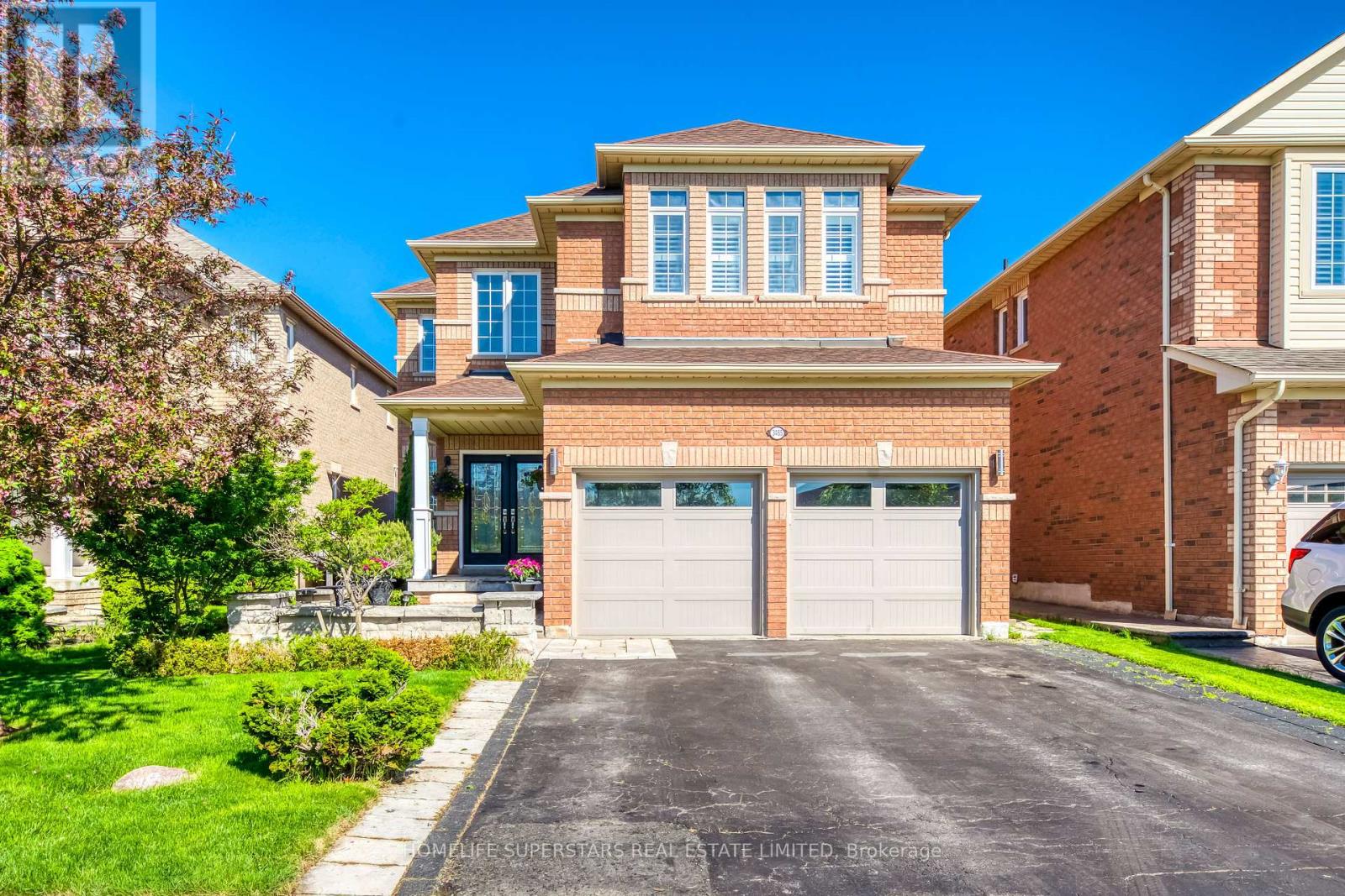Photo 1 of 3465 Aquinas Avenue, Mississauga ON