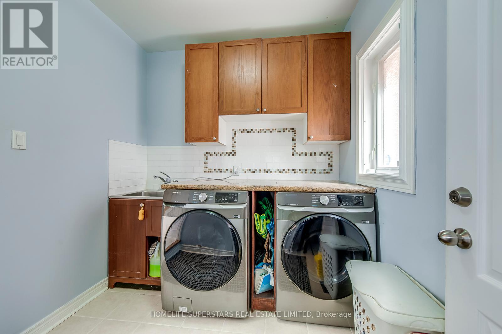 Photo 24 of 3465 Aquinas Avenue, Mississauga ON