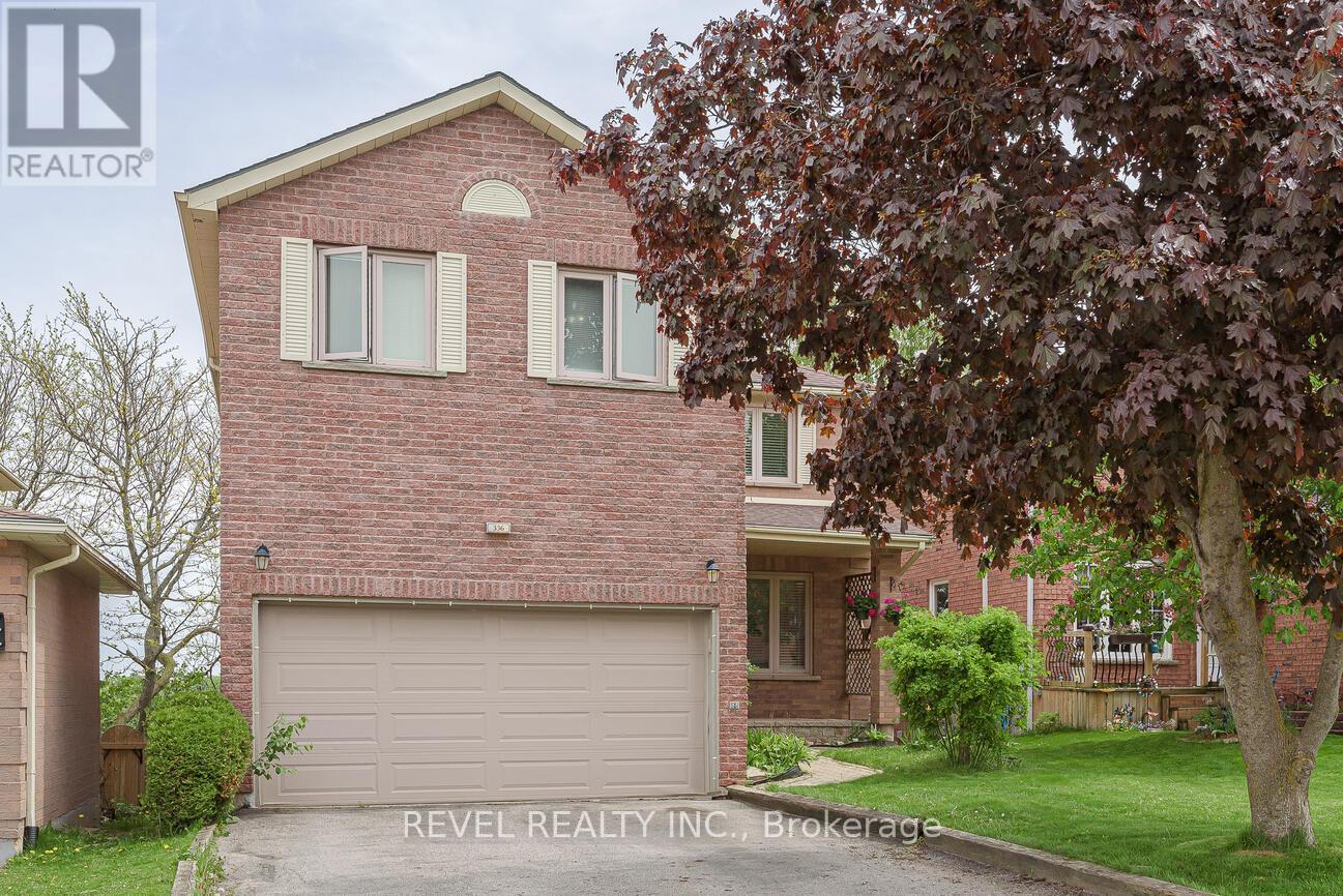Photo 3 of 336 Lisa Marie Drive, Orangeville ON