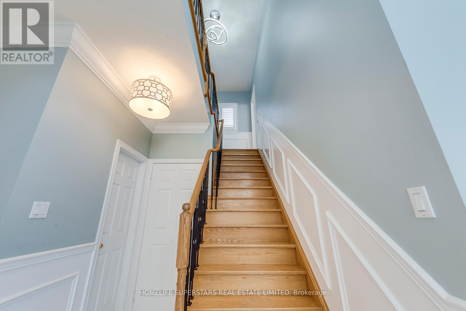 Photo 25 of 3465 Aquinas Avenue, Mississauga ON
