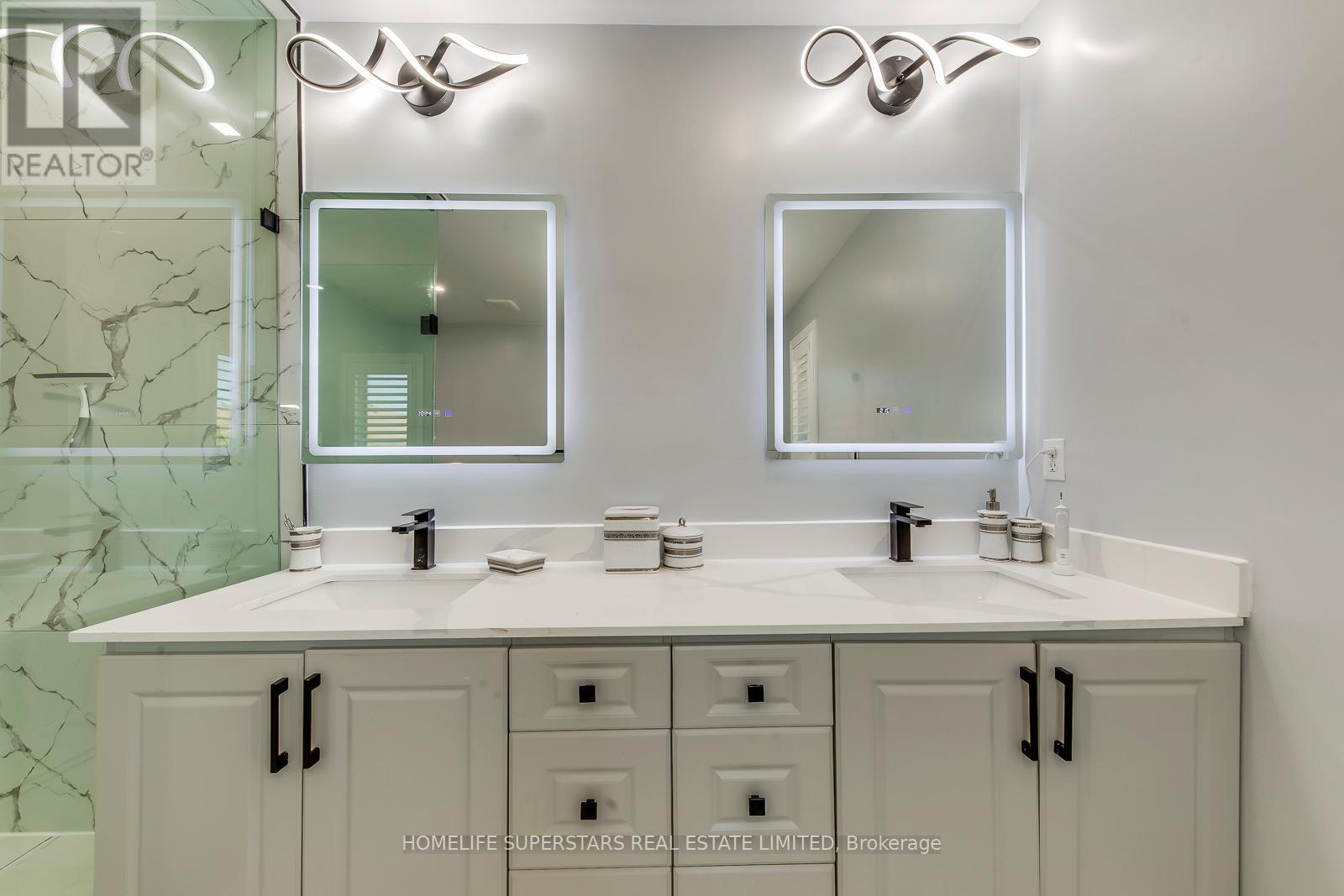 Photo 29 of 3465 Aquinas Avenue, Mississauga ON