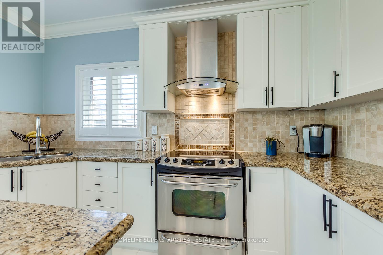 Photo 19 of 3465 Aquinas Avenue, Mississauga ON