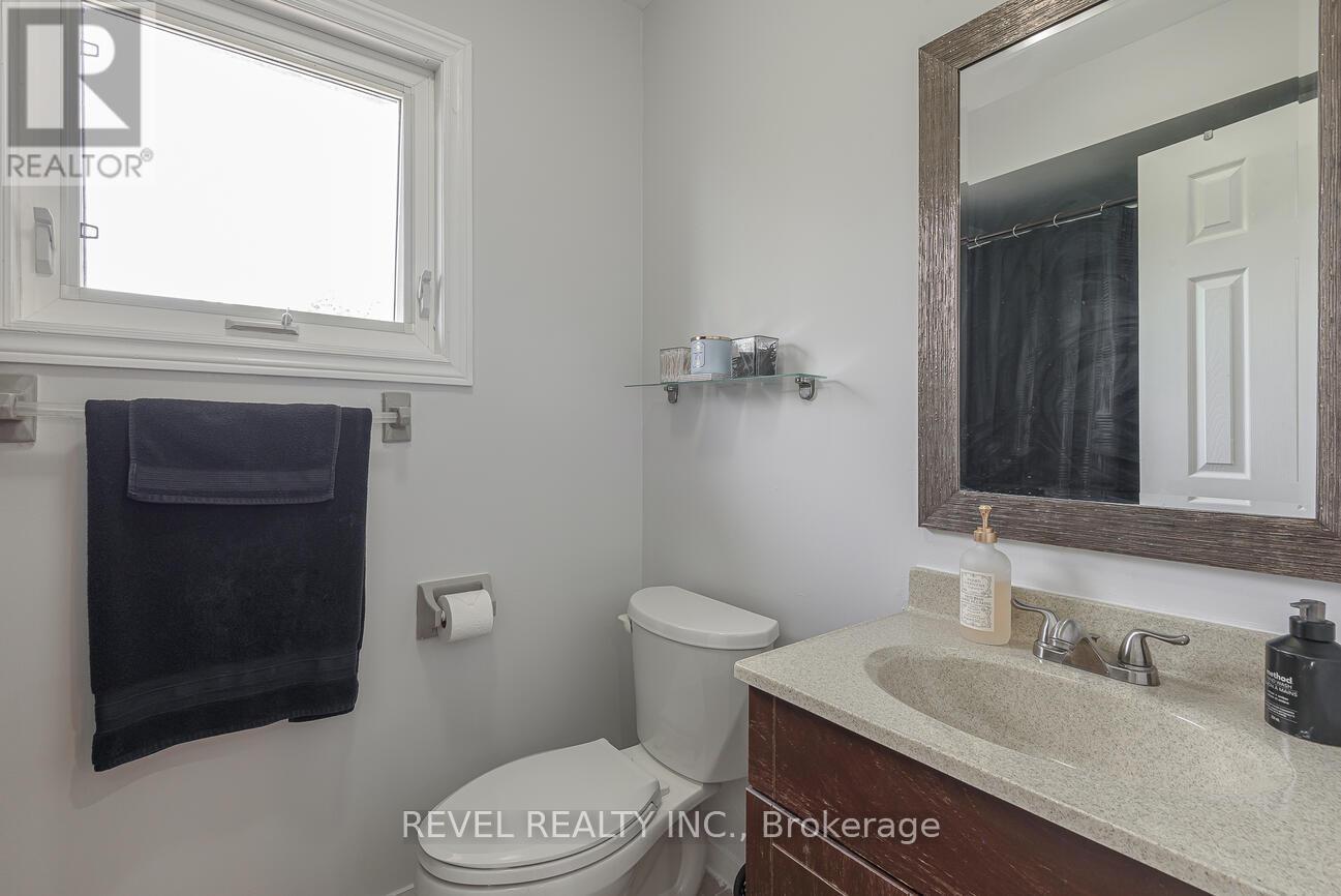 Photo 30 of 336 Lisa Marie Drive, Orangeville ON
