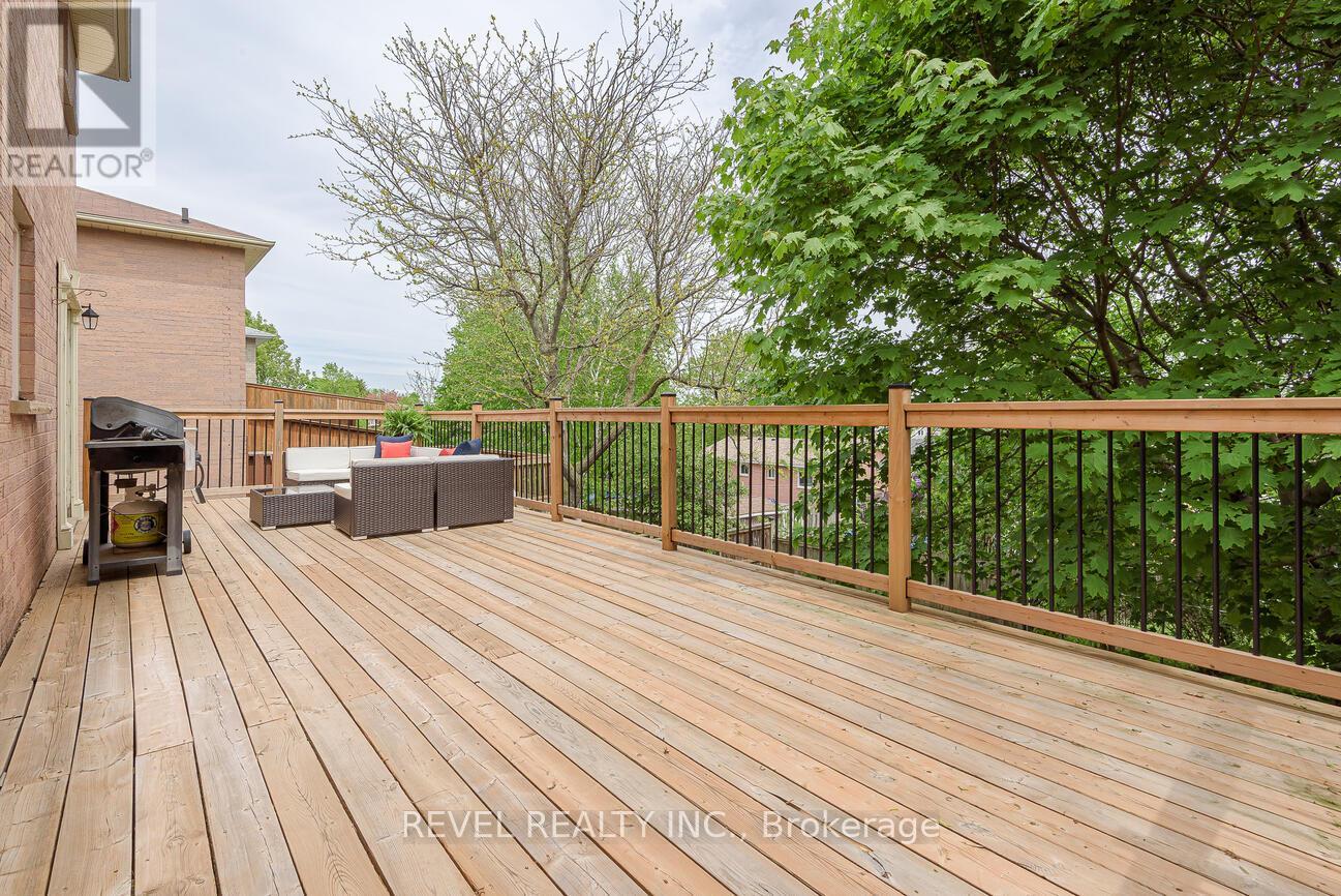 Photo 8 of 336 Lisa Marie Drive, Orangeville ON