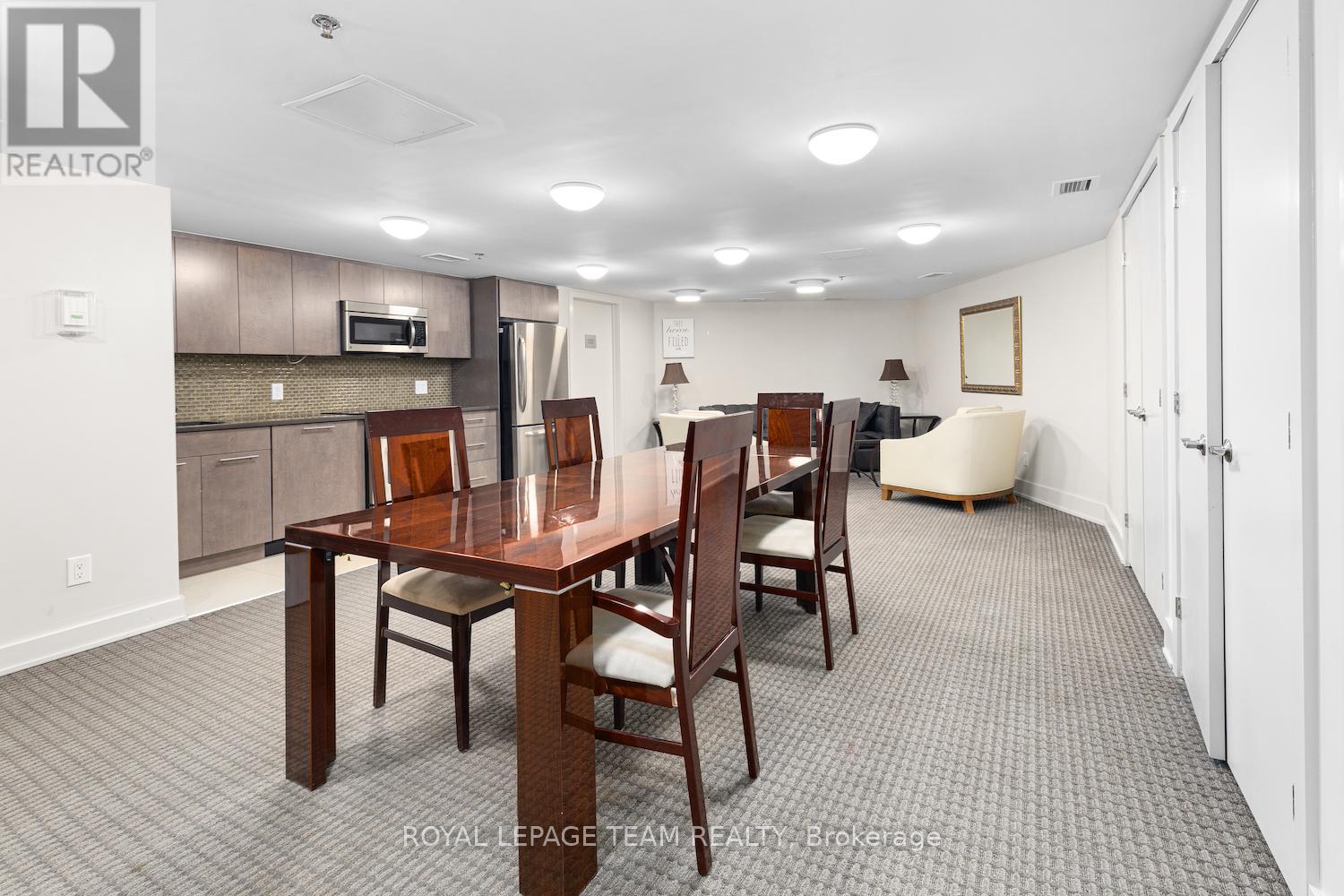 Photo 10 of 502 108 Richmond Road, Ottawa ON