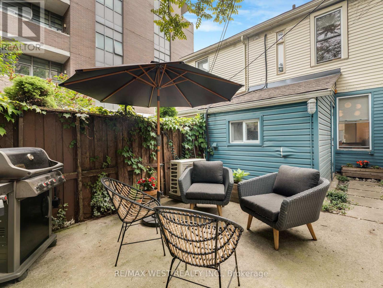 Photo 27 of 553 King Street E, Toronto ON