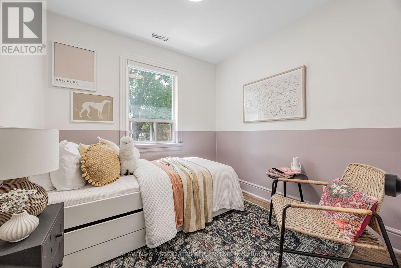 Photo 16 of 118 Whitmore Avenue, Toronto ON