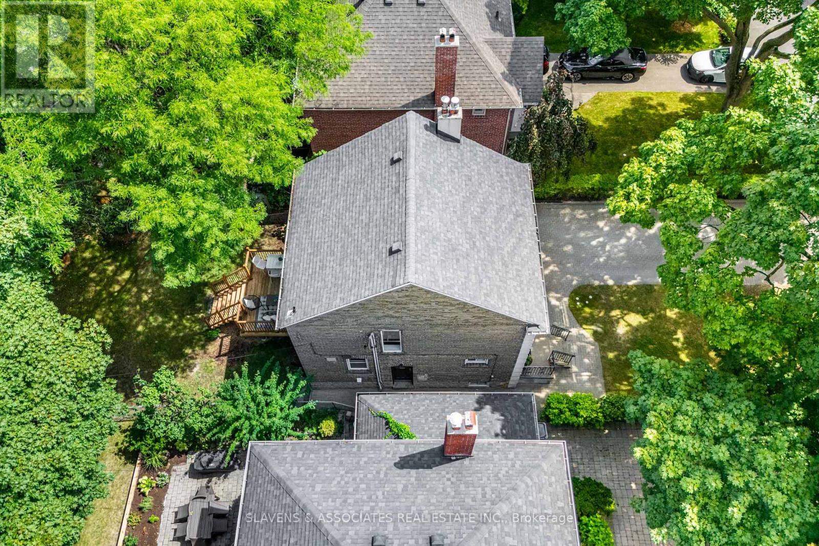 Photo 26 of 118 Whitmore Avenue, Toronto ON