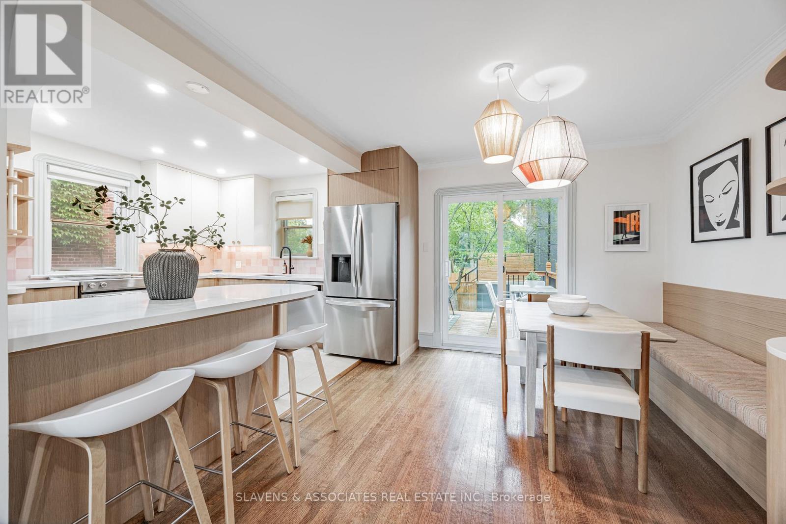 Photo 5 of 118 Whitmore Avenue, Toronto ON