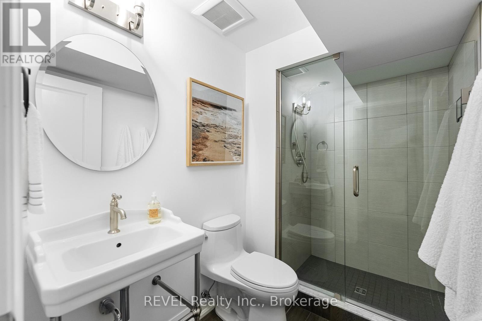 Photo 21 of 59 Spinnaker Drive, Fort Erie ON