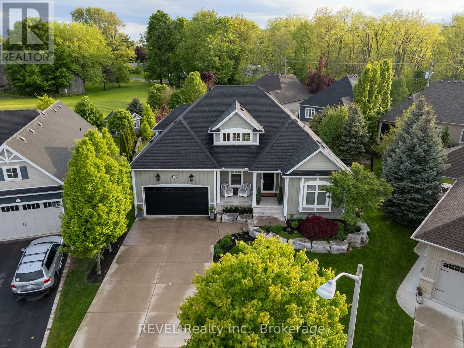 Photo 33 of 59 Spinnaker Drive, Fort Erie ON