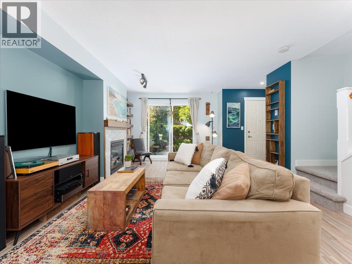 Photo 10 of 7 1203 Madison Avenue, Burnaby BC