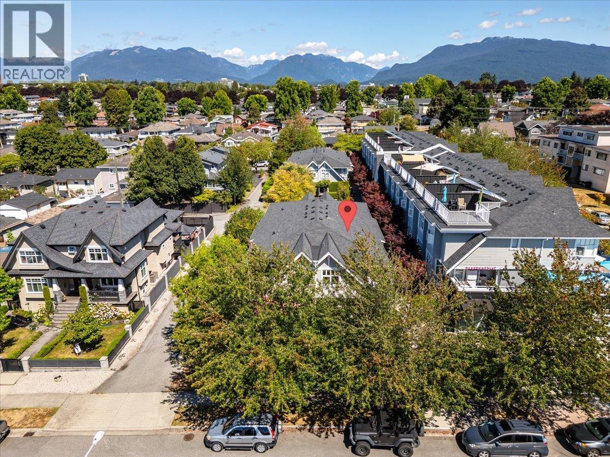 Photo 30 of 7 1203 Madison Avenue, Burnaby BC