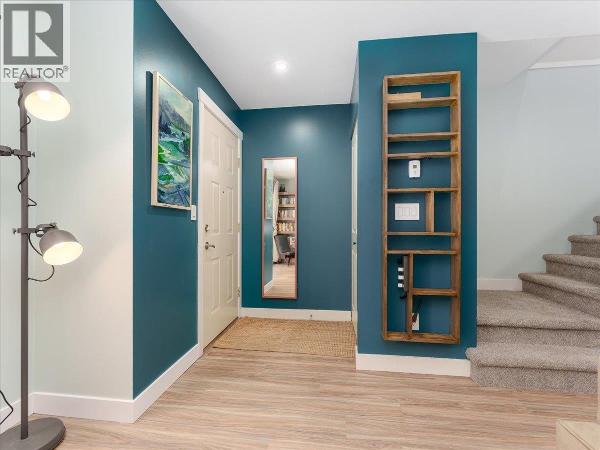 Photo 9 of 7 1203 Madison Avenue, Burnaby BC