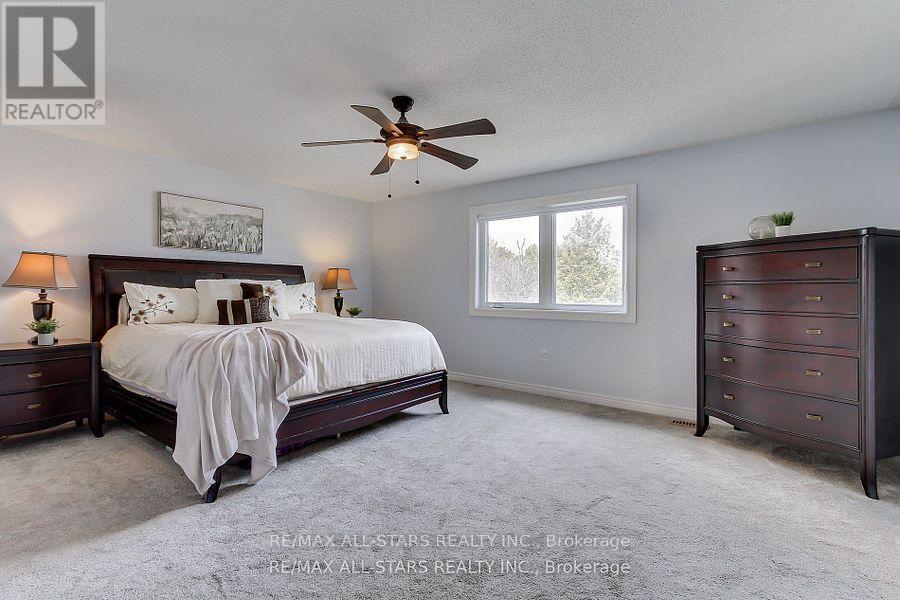 Photo 18 of 16 James Ratcliff Avenue, Whitchurchstouffville ON