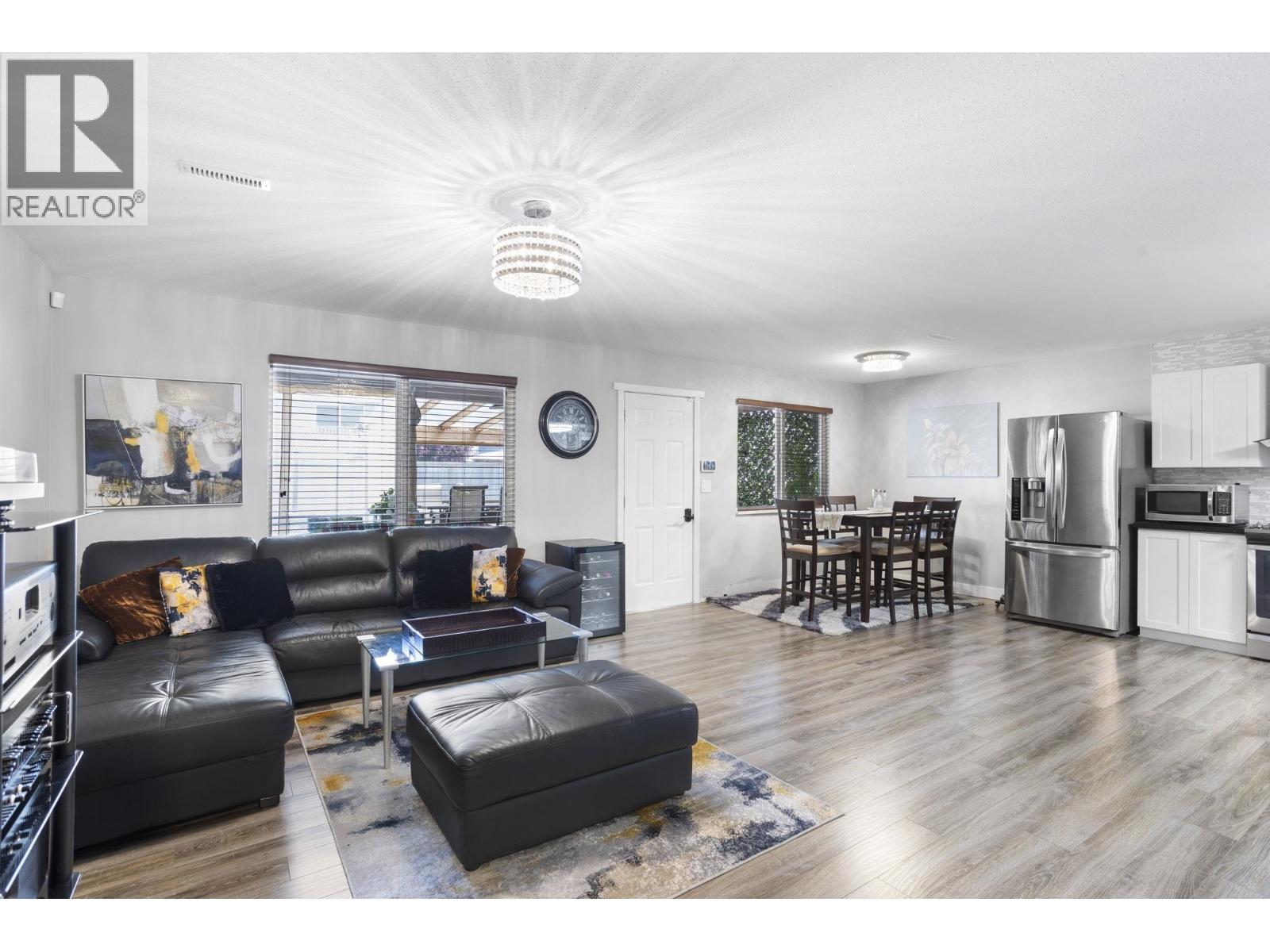 Photo 34 of 11330 238 Street, Maple Ridge BC