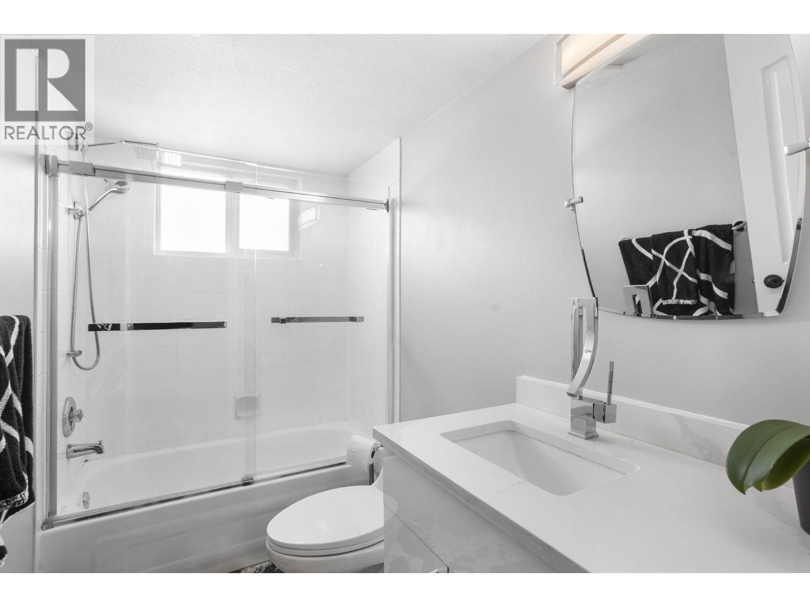 Photo 30 of 11330 238 Street, Maple Ridge BC