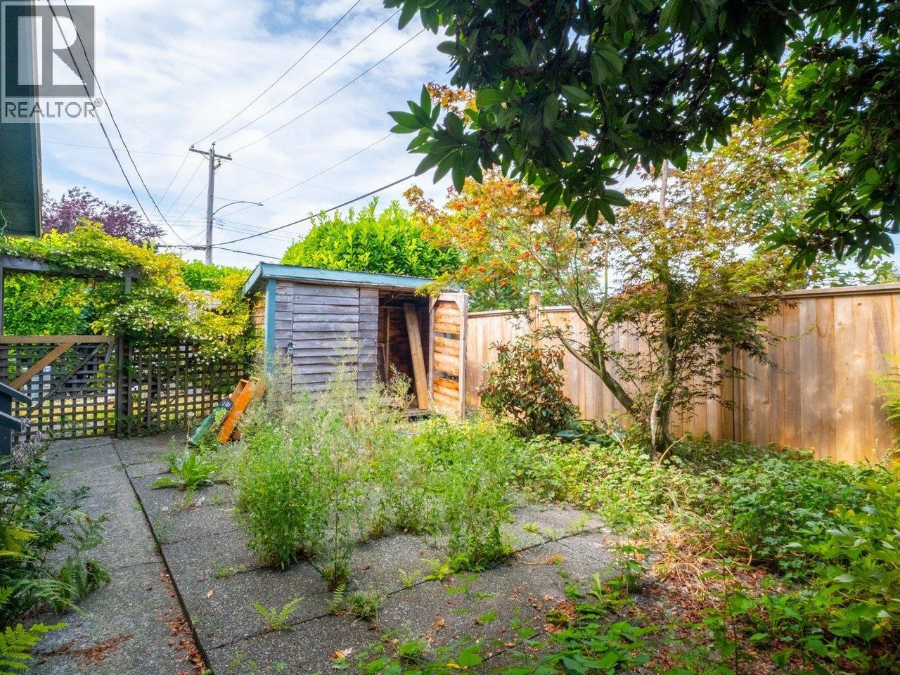 Photo 9 of 4498 46 B Street, Delta BC