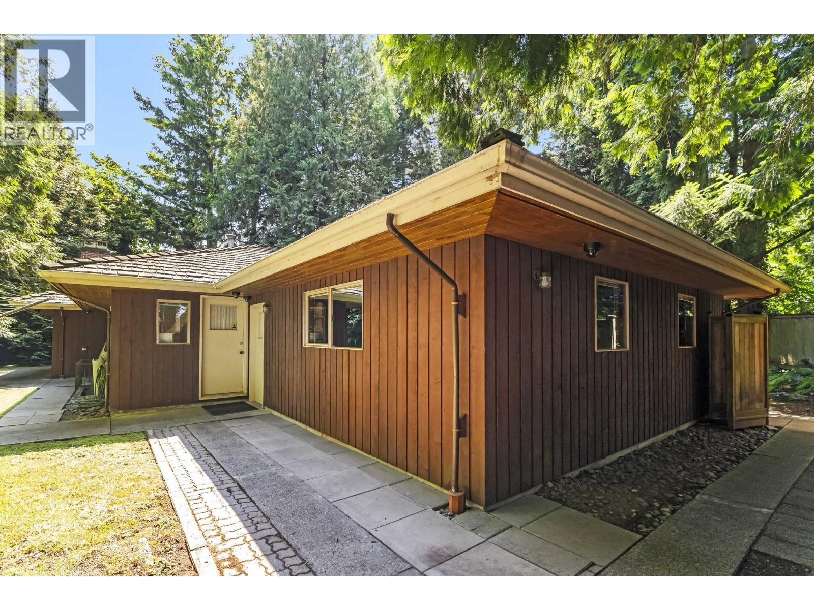 Photo 1 of 1004 Pacific Drive, Delta BC