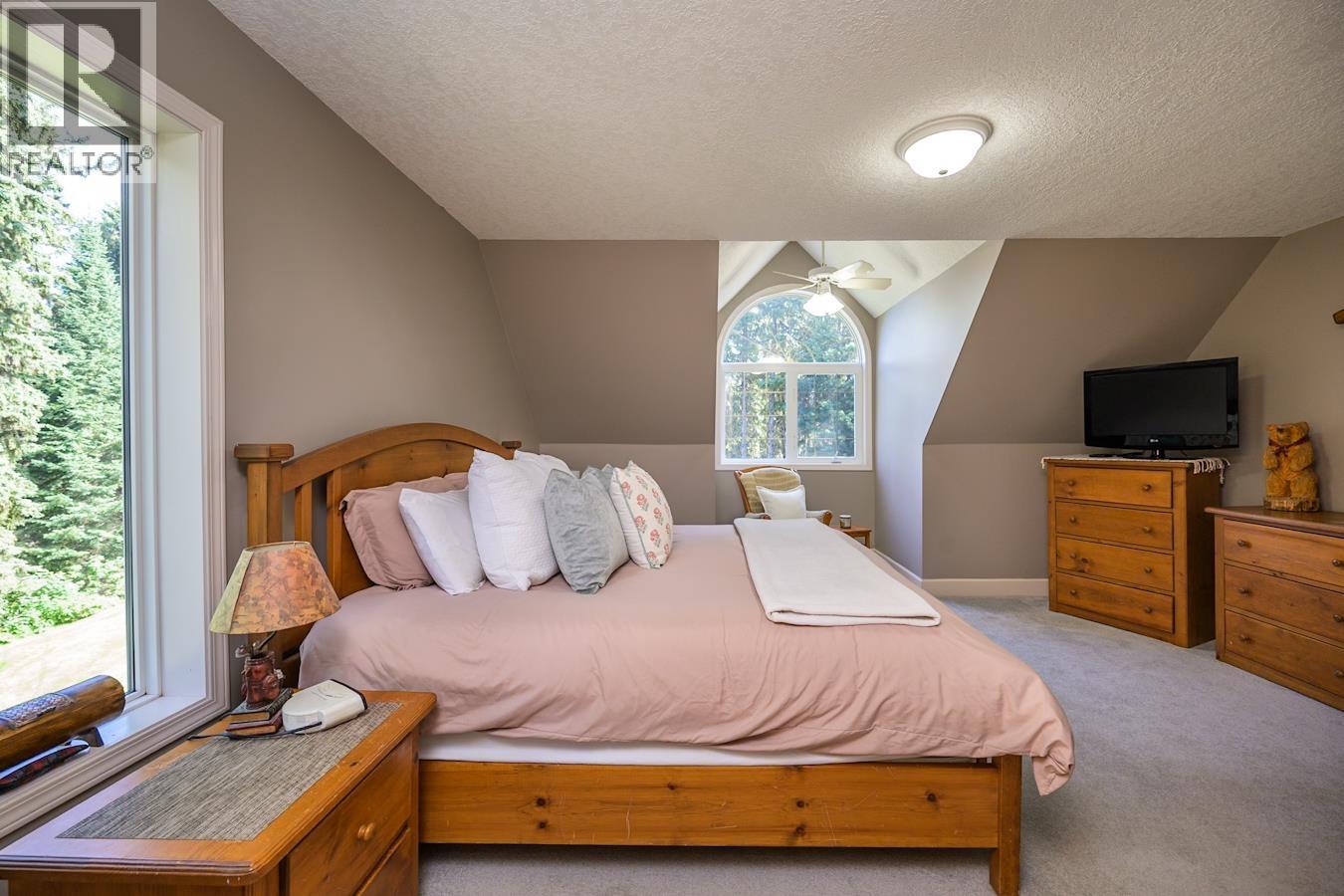 Photo 13 of 10207 Haldi Road, Prince George BC