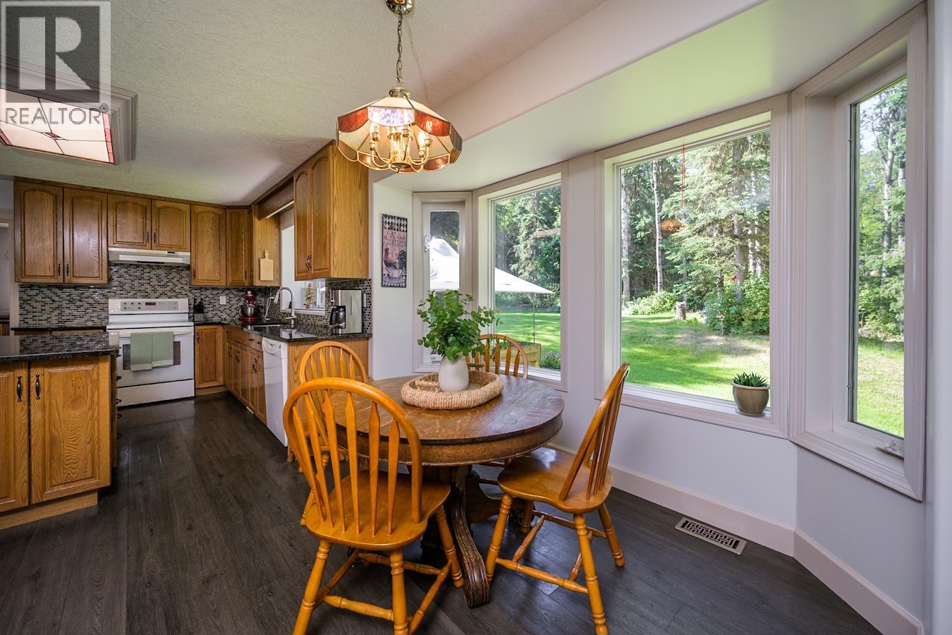 Photo 8 of 10207 Haldi Road, Prince George BC