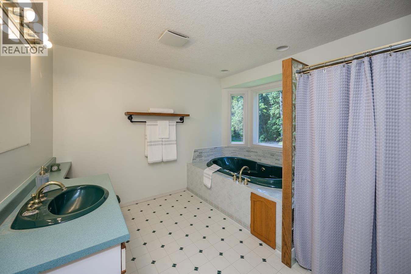 Photo 32 of 10207 Haldi Road, Prince George BC